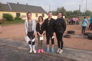 Váltófutás Bartha Enikő Váltófutás Bartha Enikő