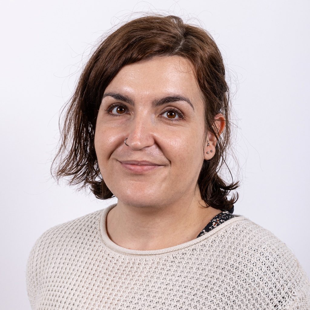 Képen: Csorba-Simon Eszter portréja